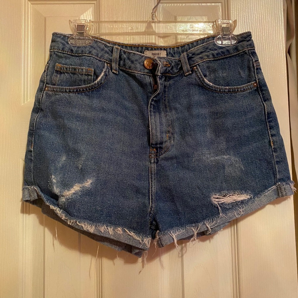 Dark wash Jean shorts